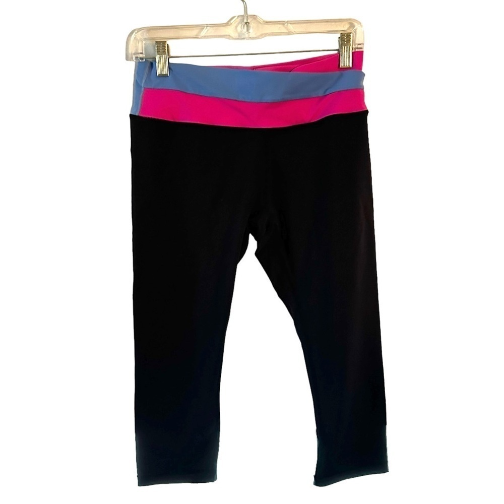 Lululemon Cropped Groove Leggings size 6